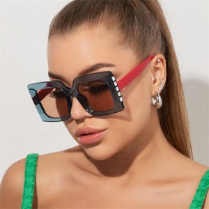 Rhinestone Decorated Big Frame Square Wholesale Fahion Women Beach Sunglasses - Gray