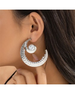 Crescent Moon Shape Bold Fashion Wholesale Women Hoop Earrings - Golden