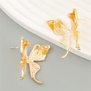 Vintage Style Elegant Butterfly Wholesale Fashion Alloy Women Stud Earrings - Golden