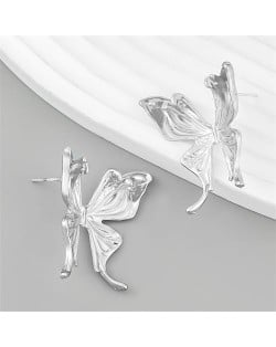 Vintage Style Elegant Butterfly Wholesale Fashion Alloy Women Stud Earrings - Golden