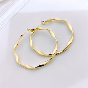 Korean Fashion Unique Wavy Shape Circle Wholesale Women Hoop Earrings