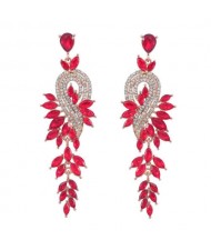 Rhinestone Inlaid Geometric Shining Alloy Leaf Design Wholesale Costume Earrings - Red