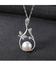 Vintage Butterfly Petal Design Natural Pearl Pendant 925 Sterling Silver Necklace - White