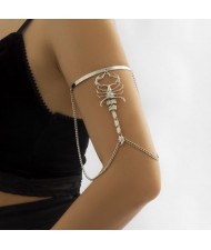 Punk Style Scorpion Tassel Alloy Wholesale Fashion Arm Bracelet - Golden