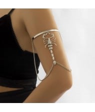 Punk Style Scorpion Tassel Alloy Wholesale Fashion Arm Bracelet - Silver