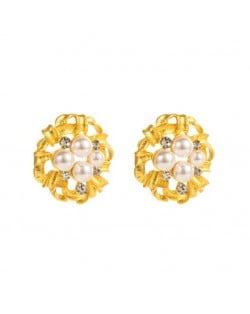 Luxurious Pearl and Rhinestone Embellished Golden Floral Hoop Design Women Earrings