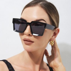 Fashion Thick Square Frame Wholesale Women Sunglasses - Black