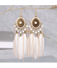 Retro Fashion Bohemian Design White Feather and Chain Tassel Style Female Wholesale Earrings