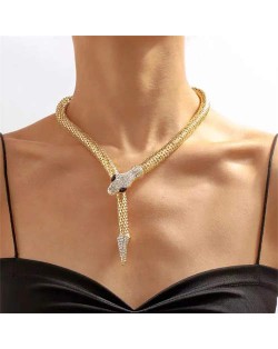 Punk Fashion Snake Design Women Alloy Costume Necklace - Golden