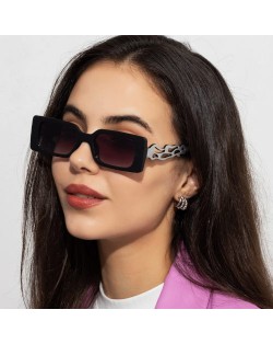 Fashion Small Square Frame Wholesale Women Black Sunglasses - Red