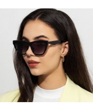 Vintage Style Cat Eye Design Fashion Wholesale Fashion Women Sunglasses - Black