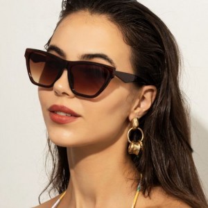 Vintage Style Cat Eye Design Fashion Wholesale Fashion Women Sunglasses - Brown