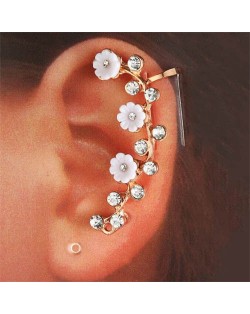 Retro Fashion Daisy Flowers Design Wholesale Women Ear Clip