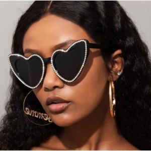 Shining Rhinestone Rimmed Peach Heart Design Wholesale Fashion Women Sunglasses - Black