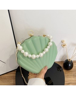 Fashion Pearl Chain Shell Shaped Design Leather Wholesale Women