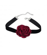 France Style Elegant Rose Flower Design Cloth Women Necklace - Red