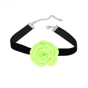 France Style Elegant Rose Flower Design Cloth Women Necklace - Green
