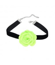 France Style Elegant Rose Flower Design Cloth Women Necklace - Green