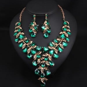 U. S. Fashion Jewelry Exaggerated Dinner Accessories Rhinestone Necklace Earrings Set - Green