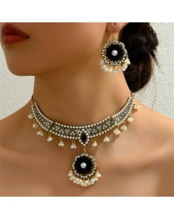 Vintage Shining Flower Pendant Tassel Design Wholesale Costume Necklace and Earrings Set - Black