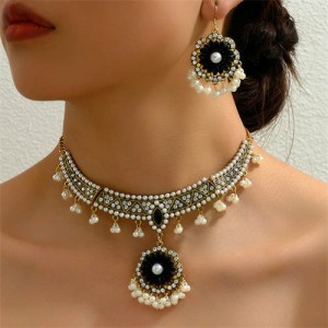 Vintage Shining Flower Pendant Tassel Design Wholesale Costume Necklace and Earrings Set - Black
