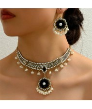 Vintage Shining Flower Pendant Tassel Design Wholesale Costume Necklace and Earrings Set - Black