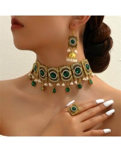 Luxurious Fashion Green Gems Inlaid Pearl Tassel Vintage Wholesale Fashion Necklace and Earrings Set
