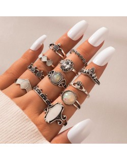 Popular Vintage Style Crown and Small Flower Design 16 Pcs Wholesale Women Ring Set