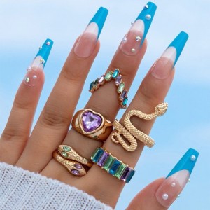 U. S. Fashion Snake and Peach Heart Design 5 Pcs Wholesale Women Ring Set - Suit