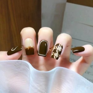 24 Pieces Set Caramel Coffee Houndstooth Grid Fake Nail Wholesale Nail Stickers