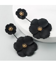 Korean Fashion Sweet Flowers Bohemian Style Solid Color Alloy Wholesale Costume Earrings - Black