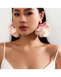 Handmade Cloth Flowers Bohemian Fashion Wholesale Women Earrings - Champagne