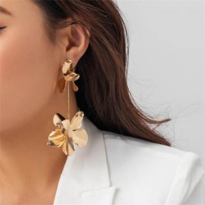 Candy Color Vintage Flower Fashion Wholesale Women Dangle Earrings - Golden