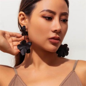 Candy Color Vintage Flower Fashion Wholesale Women Dangle Earrings - Black