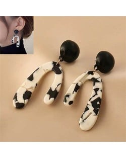 Korean Fashion Modern Design Geometric Wholesale Stud Earrings