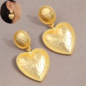 Korean Fashion Minimalist Golden Peach Heart Women Wholesale Stud Earrings