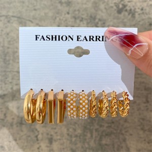Simple Design Twist and Pearl Combo Business Style Golden Alloy Wholesale Women Earrings Set