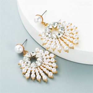 Fashion Franch Style Elegant Pearl Sun Flower Design Women Wholesale Earrings - White