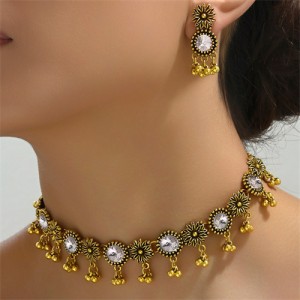 Vintage Flowers Rhinestone Alloy Short Tassel Women Statement Necklace Earrings Jewelry Set - White