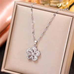 Shining Cubic Zirconia Flower Pendant Platinum Fashion Women Wholesale Costume Necklace
