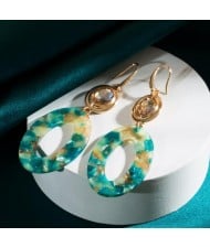 Resin Oval Hoop Design Wholesale Costume Dangle Earrings - Green