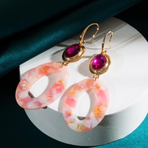 Resin Oval Hoop Design Wholesale Costume Dangle Earrings - Pink