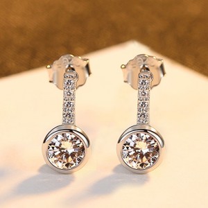 Wedding Jewelry Round Shape Cubic Zirconia Fahion Wholesale 925 Sterling Silver Earrings - Silver