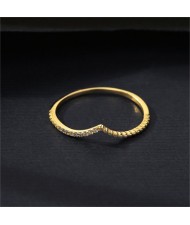 Korean Fashion Cubic Zirconia V Shape Design Gold Plated Women 925 Sterling Silver Ring