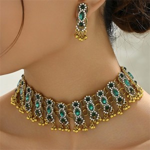 Middle East Vintage Fashion Rhinestone Embellished Multiple Layers Wholesale Costume Necklace and Earrings Set - Green