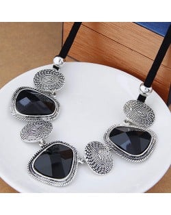 European and U.S. Fashion Geometric Pendants Wholesale Costume Necklace - Silver