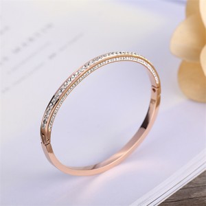 Classic Fashion Rose Gold Color Full Rhinestone Wholesale Women Stainless Steel Bangle