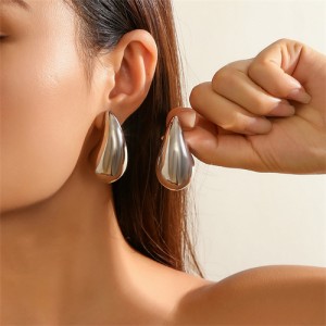 Popular Water Drop Alloy Fashion Wholesale Women Costume Earrings - Silver