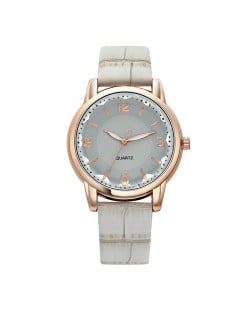 Creative Gradient Color Arabic Numerals Index Fashion Design Women Wholesale Wrist Watch - Gray