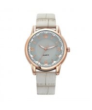 Creative Gradient Color Arabic Numerals Index Fashion Design Women Wholesale Wrist Watch - Gray